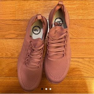 APL Men’s Techloom Breeze Athletic Red Wine